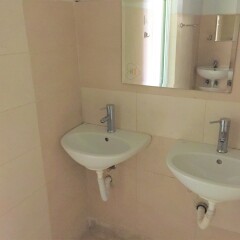 Отель Hostel N1 in Sofia Болгария, София - отзывы, цены и фото номеров - забронировать отель Hostel N1 in Sofia онлайн ванная