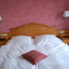 Hotel Deutsches Haus In Kitzingen Germany From 126 Photos Reviews Zenhotels Com