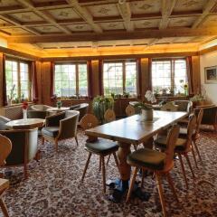 Отель Restaurant Corvatsch Швейцария, Санкт-Мориц - отзывы, цены и фото номеров - забронировать отель Restaurant Corvatsch онлайн интерьер отеля фото 3