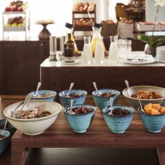 Отель Boeira Garden Hotel Porto Gaia, Curio Collection by Hilton Португалия, Вила-Нова-ди-Гая - отзывы, цены и фото номеров - забронировать отель Boeira Garden Hotel Porto Gaia, Curio Collection by Hilton онлайн питание