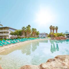 Отель PortAventura Hotel Caribe - Theme Park Tickets Included Испания, Салоу - 6 отзывов об отеле, цены и фото номеров - забронировать отель PortAventura Hotel Caribe - Theme Park Tickets Included онлайн фото 12