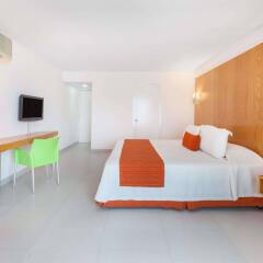 Отель Ramada Cancun City Мексика, Канкун - 1 отзыв об отеле, цены и фото номеров - забронировать отель Ramada Cancun City онлайн комната для гостей фото 5