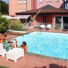 Отель Albergo Zoello Je Suis бассейн фото 3