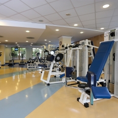 Отель Danubius Health Spa Resort Margitsziget фитнесс-зал фото 2
