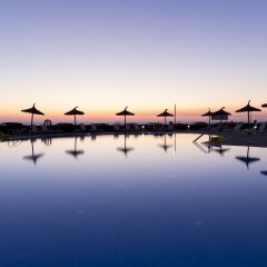 Отель Menorca Sea Club Испания, Кала-эн-Бланес - отзывы, цены и фото номеров - забронировать отель Menorca Sea Club онлайн приотельная территория фото 2