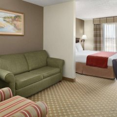 Elyria Inn & Suites in Elyria, United States of America from 185$, photos, reviews - zenhotels.com guestroom photo 3