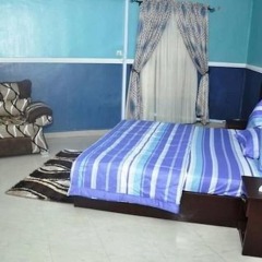 Birch Tree Hotel сейф в номере