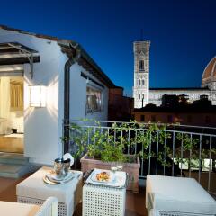 Отель Brunelleschi Hotel Италия, Флоренция - 3 отзыва об отеле, цены и фото номеров - забронировать отель Brunelleschi Hotel онлайн балкон