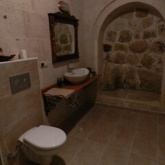 Eagle Cave Inn Турция, Ургуп - отзывы, цены и фото номеров - забронировать отель Eagle Cave Inn онлайн ванная фото 2