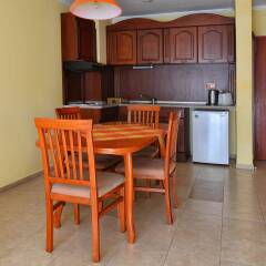 Апартаменты Holiday Apartments Severina Солнечный берег в номере