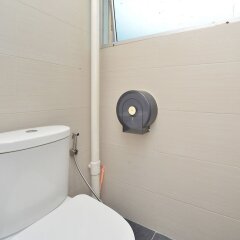 RedDoorz Hostel @ Hong Kong Street ванная