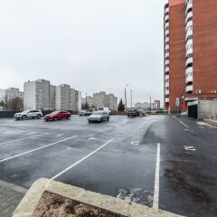 Karlson Lux Apart Hotel парковка