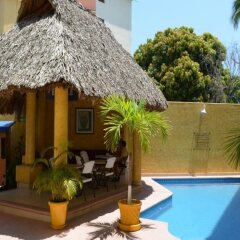Отель Villas La Lupita бассейн