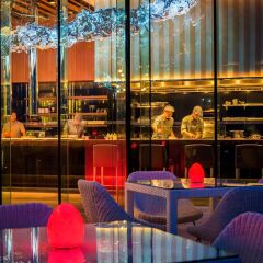 Отель AVANI Riverside Bangkok Hotel Таиланд, Бангкок - 1 отзыв об отеле, цены и фото номеров - забронировать отель AVANI Riverside Bangkok Hotel онлайн гостиничный бар