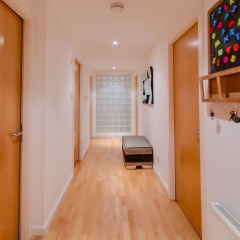 Отель Stylish & Spacious Grassmarket 2bed/2bath Великобритания, Эдинбург - отзывы, цены и фото номеров - забронировать отель Stylish & Spacious Grassmarket 2bed/2bath онлайн комната для гостей