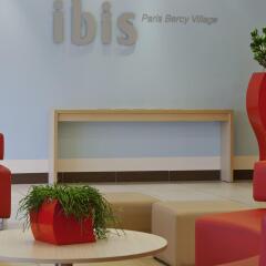 Отель ibis Paris Bercy Village Франция, Париж - отзывы, цены и фото номеров - забронировать отель ibis Paris Bercy Village онлайн интерьер отеля