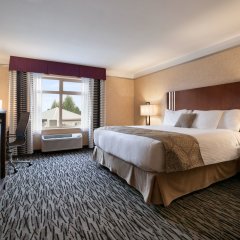 Отель Best Western Plus Pitt Meadows Inn & Suites Канада, Питт-Мидоуз - отзывы, цены и фото номеров - забронировать отель Best Western Plus Pitt Meadows Inn & Suites онлайн удобства в номере