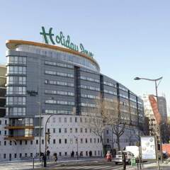 Отель Mercure Paris La Villette городской автобус