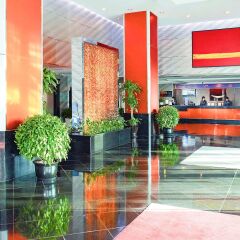 Отель Novotel Beijing Sanyuan интерьер отеля