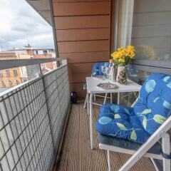 Отель Top Floor Modern 2BD Flat in Northern Quarter Великобритания, Манчестер - отзывы, цены и фото номеров - забронировать отель Top Floor Modern 2BD Flat in Northern Quarter онлайн балкон