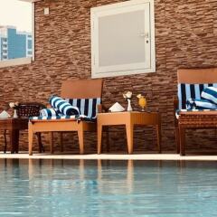 Al Salam Grand Hotel-Sharjah бассейн фото 3