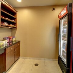 Отель Cobblestone Inn & Suites -- Hartington, Ne Хартингтон питание