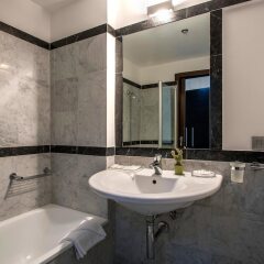 Отель Bellesuite Rome ванная фото 2
