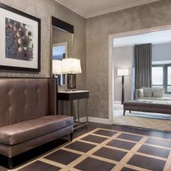 Отель New York Hilton Midtown удобства в номере фото 2