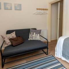 Отель Cosy Studio in Heart of West Didsbury Великобритания, Манчестер - отзывы, цены и фото номеров - забронировать отель Cosy Studio in Heart of West Didsbury онлайн комната для гостей фото 3