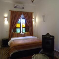 Отель Riad Tahar Oasis Марокко, Марракеш - отзывы, цены и фото номеров - забронировать отель Riad Tahar Oasis онлайн комната для гостей фото 2