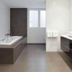 Отель Beti Ana Apartment by FeelFree Rentals Испания, Сан-Себастьян - отзывы, цены и фото номеров - забронировать отель Beti Ana Apartment by FeelFree Rentals онлайн ванная
