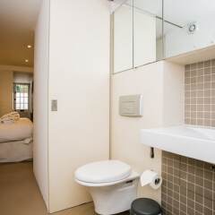 Отель 2 Bed Flat Near Kensington Gardens Великобритания, Лондон - отзывы, цены и фото номеров - забронировать отель 2 Bed Flat Near Kensington Gardens онлайн ванная фото 2