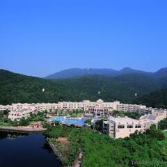 Отель Cactus Resort Sanya by Gloria балкон