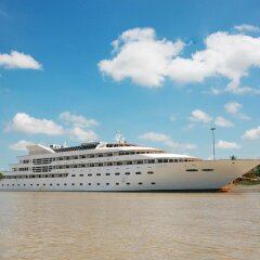 Vintage Luxury Yacht Hotel фото 3