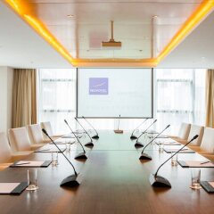Отель Novotel Nanjing Central Suning спортивное сооружение