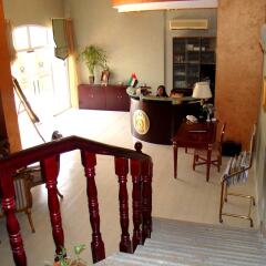 Queen Inn Hotel Apartments интерьер отеля
