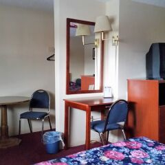 Отель Swiss Cottage Inn США, Ниагара-Фолс - 1 отзыв об отеле, цены и фото номеров - забронировать отель Swiss Cottage Inn онлайн удобства в номере