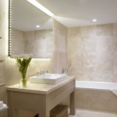 The Retreat Collection at 1 Hotel South Beach ванная фото 2