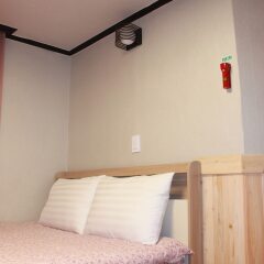 Отель Insadong R Guesthouse - Hostel Южная Корея, Сеул - отзывы, цены и фото номеров - забронировать отель Insadong R Guesthouse - Hostel онлайн комната для гостей фото 4