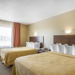 Отель Quality Inn & Suites Канада, Альтон - отзывы, цены и фото номеров - забронировать отель Quality Inn & Suites онлайн комната для гостей фото 3