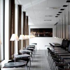 Отель Wakeup Aarhus Дания, Орхус - отзывы, цены и фото номеров - забронировать отель Wakeup Aarhus онлайн помещение для мероприятий фото 2