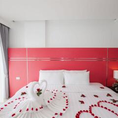 Отель Patong Holiday сейф в номере