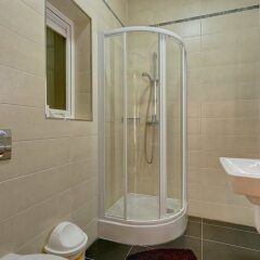Отель Stunning Seafront Lux Apt wt Pool, Upmarket Area Мальта, Слима - отзывы, цены и фото номеров - забронировать отель Stunning Seafront Lux Apt wt Pool, Upmarket Area онлайн ванная