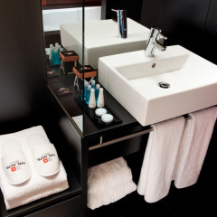 Axel Hotel Berlin 4* Стандартный номер с различными типами кроватей фото 9