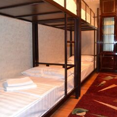 Отель Friends guest house & hostel Кыргызстан, Бишкек - отзывы, цены и фото номеров - забронировать отель Friends guest house & hostel онлайн комната для гостей фото 2