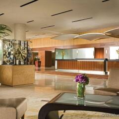 Отель Swissotel The Stamford интерьер отеля