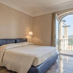 Отель Collina Degli Ulivi B&B Итри комната для гостей фото 4