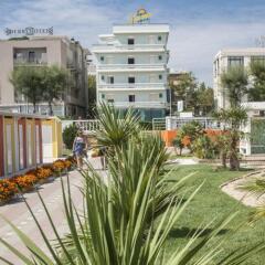 Hotel Levante Римини балкон