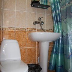Гостиница Azat Guest House в Анапе отзывы, цены и фото номеров - забронировать гостиницу Azat Guest House онлайн Анапа ванная фото 2