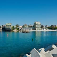 Отель Interhotel Pomorie Болгария, Поморие - 2 отзыва об отеле, цены и фото номеров - забронировать отель Interhotel Pomorie онлайн пляж